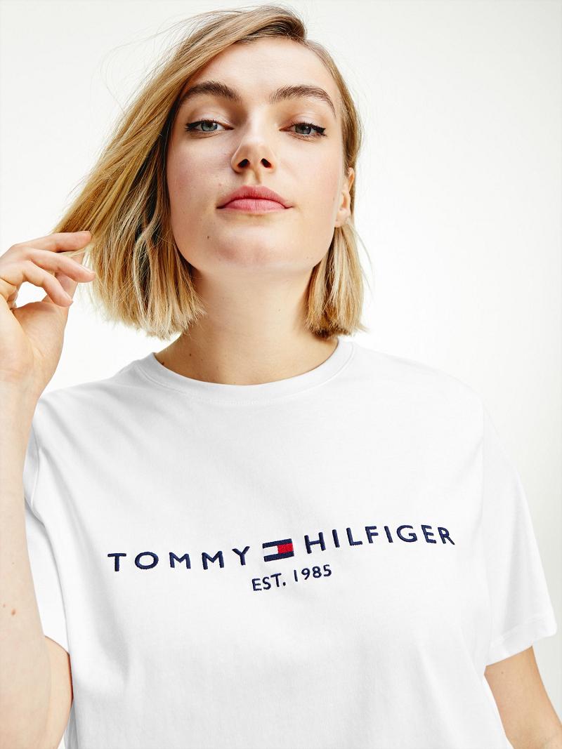 T Shirts Tommy Hilfiger Curve Hilfiger Crewneck Femme Blanche | FR_W21440