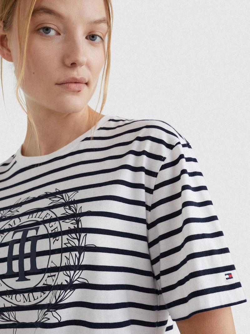 T Shirts Tommy Hilfiger Stripe TH Crest Logo Femme Blanche | FR_W21477